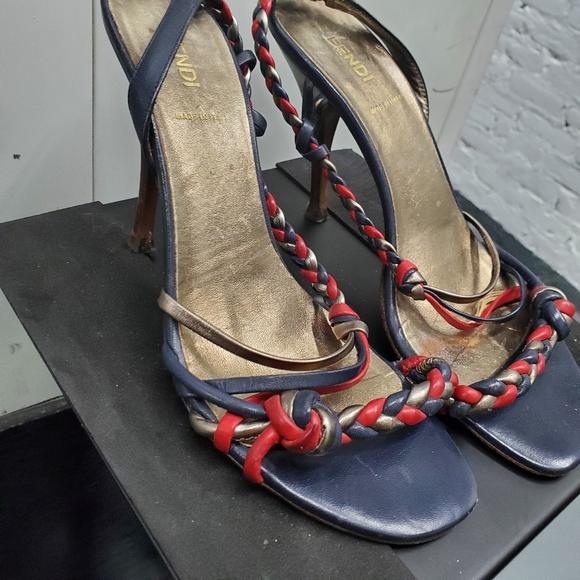 Fendi heels - Picture 8 of 10